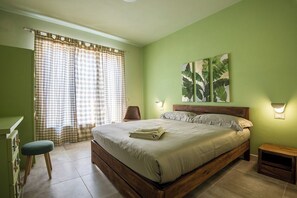 1 chambre, fer et planche à repasser, Wi-Fi gratuit