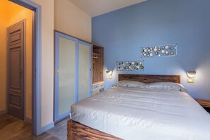 1 slaapkamer, een strijkplank/strijkijzer, gratis wifi