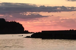 Unclassified image, 3 of 17, button - 3 seconds to the sea [25 minutes drive to Ine no Funya] Scenic ocean view BBQ entire house rental (Kyotango)