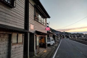 Unclassified image, 4 of 17, button - 3 seconds to the sea [25 minutes drive to Ine no Funya] Scenic ocean view BBQ entire house rental (Kyotango)