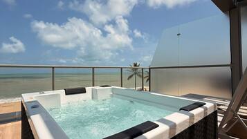 Deluxe Apartment, Jetted Tub | Beach/ocean view