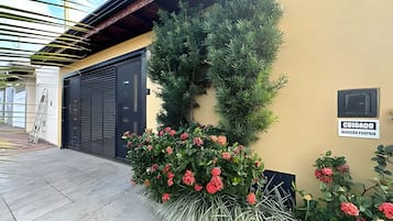 Villa | Exterior detail