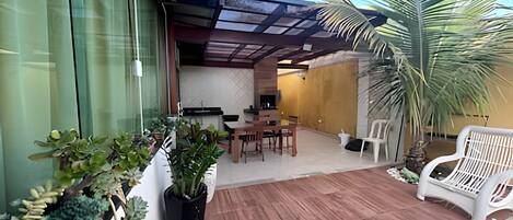 Villa | Outdoor dining