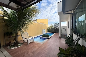 Vila | Piscina