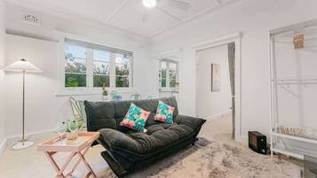 Télévision, espaces bureaux