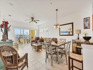 Interior - Welcome to your slice of paradise. (Placida)