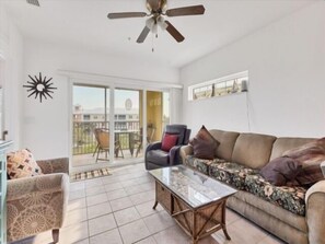 TV - Welcome to your slice of paradise. (Placida)