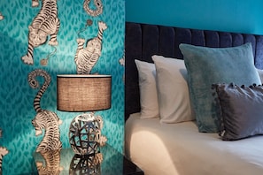 2 chambres, fer et planche à repasser, Wi-Fi, draps fournis