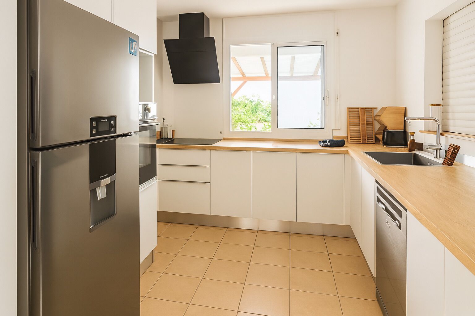 Mikroaaltouuni, uuni, liesi