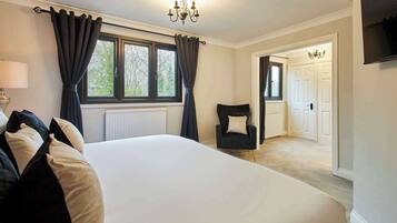 3 soverom, strykejern/-brett, wi-fi og sengetøy