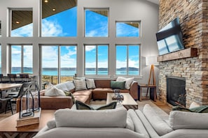 Smart TV, fireplace, video games, stereo