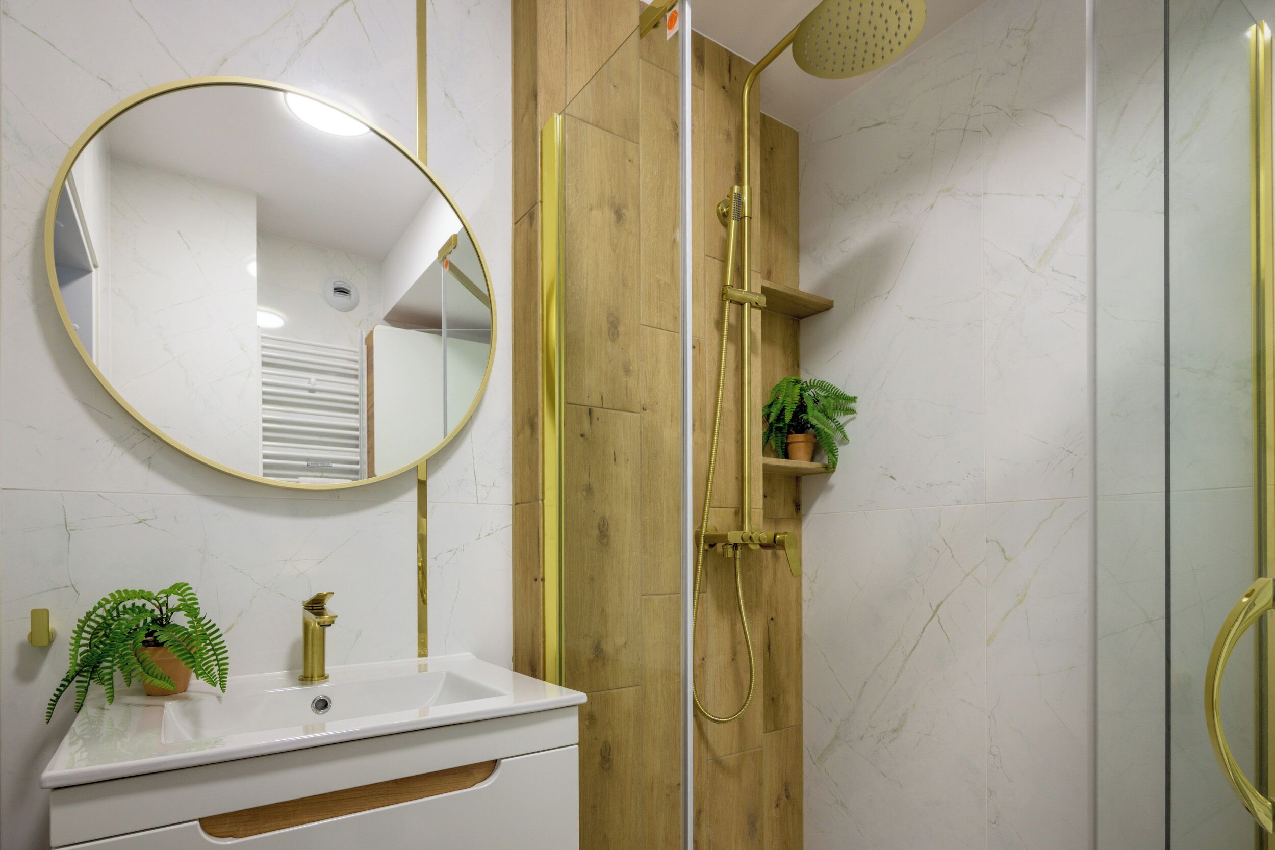 Studio, Balcony | Bathroom