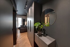 Studio | Living area - RentPlanet - Studio Hallera (Wrocław)