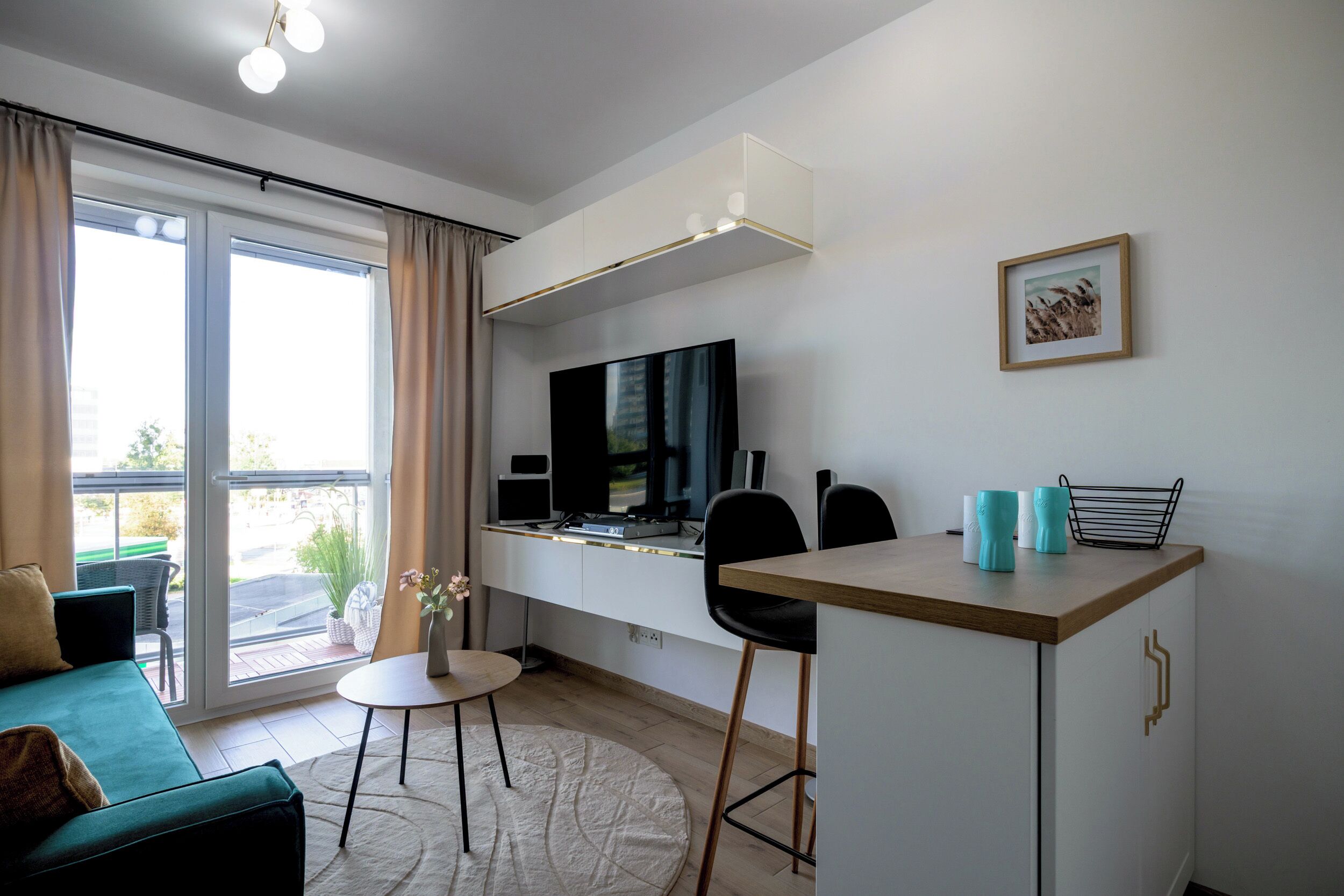 Studio, Balcony | Living room