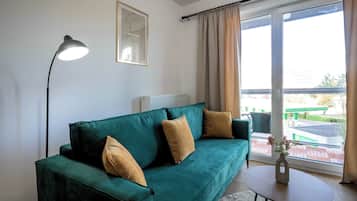 Studio, Balkon | Wohnbereich