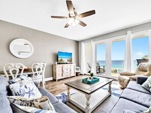 Leilighet, flere senger (Laketown Wharf 906) | Oppholdsområde