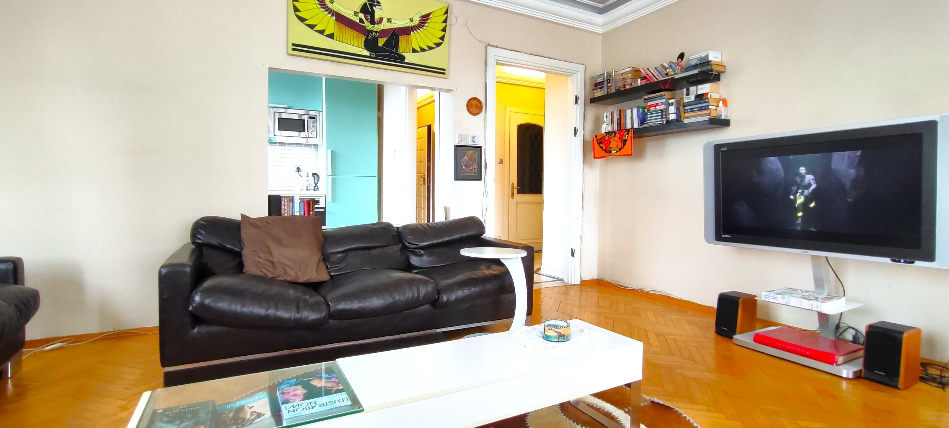 Iron/ironing board, free WiFi