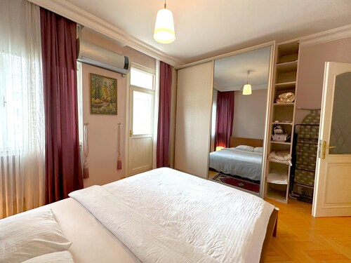 Cozy Apartment in Kadıkoy Baghdad Avenue