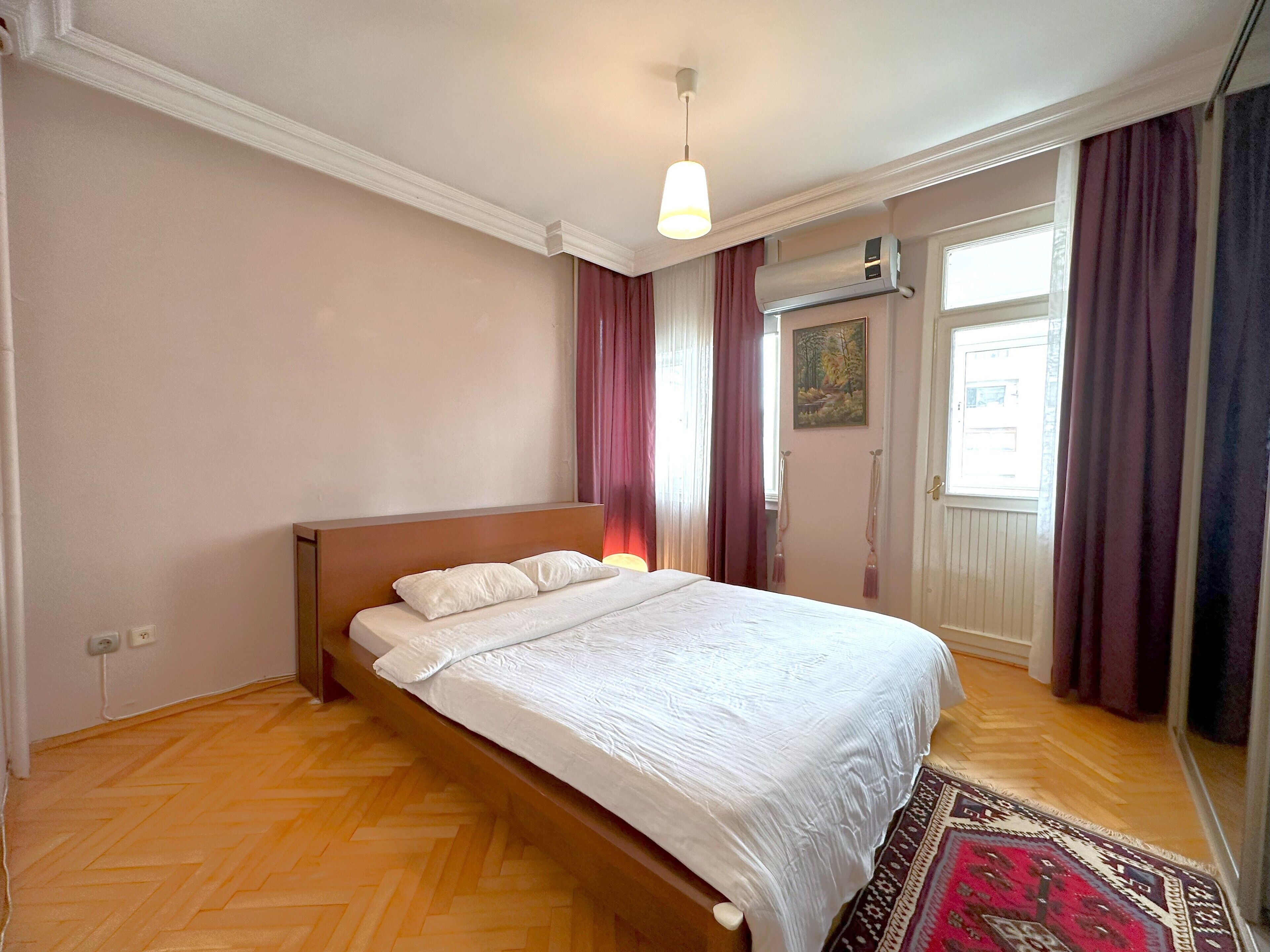 Iron/ironing board, free WiFi