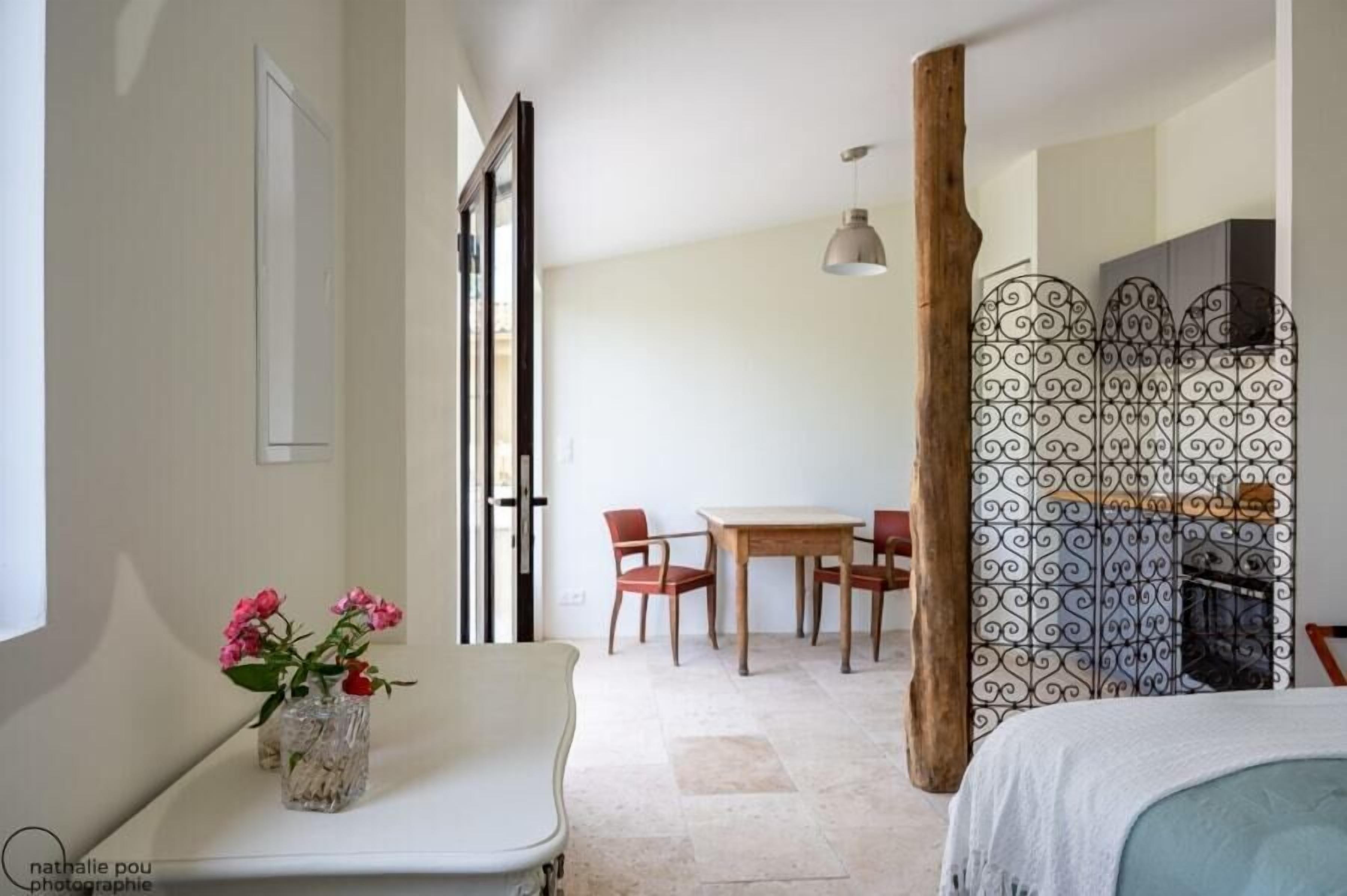 スタジオ ガーデンビュー | 防音設備、WiFi (無料)