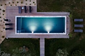 Seasonal outdoor pool