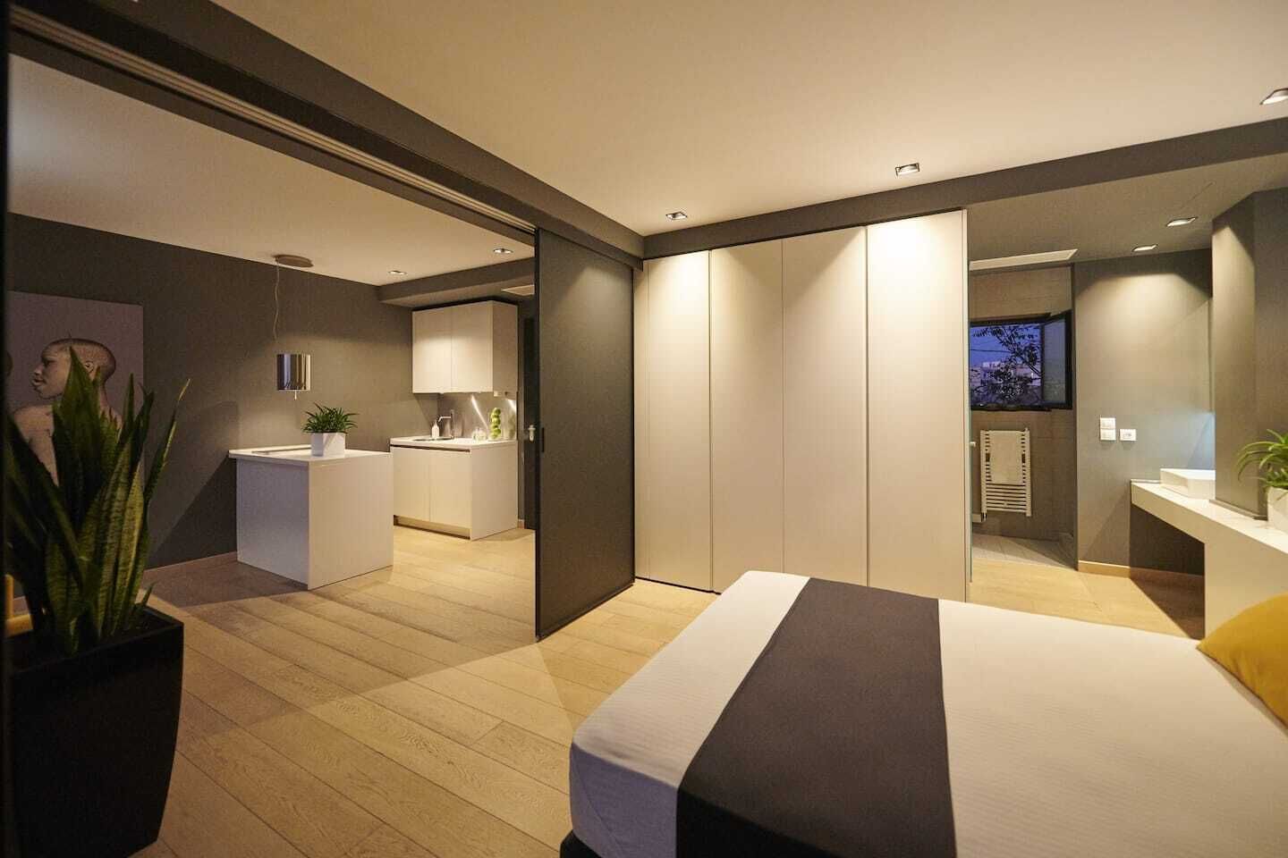 1 soverom, safe på rommet, strykejern/-brett og reiseseng for barn