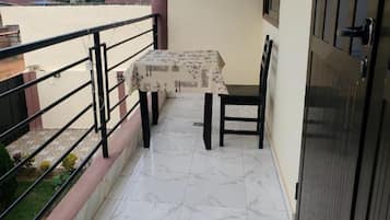 Appartement Deluxe, balcon, vue jardin | Balcon