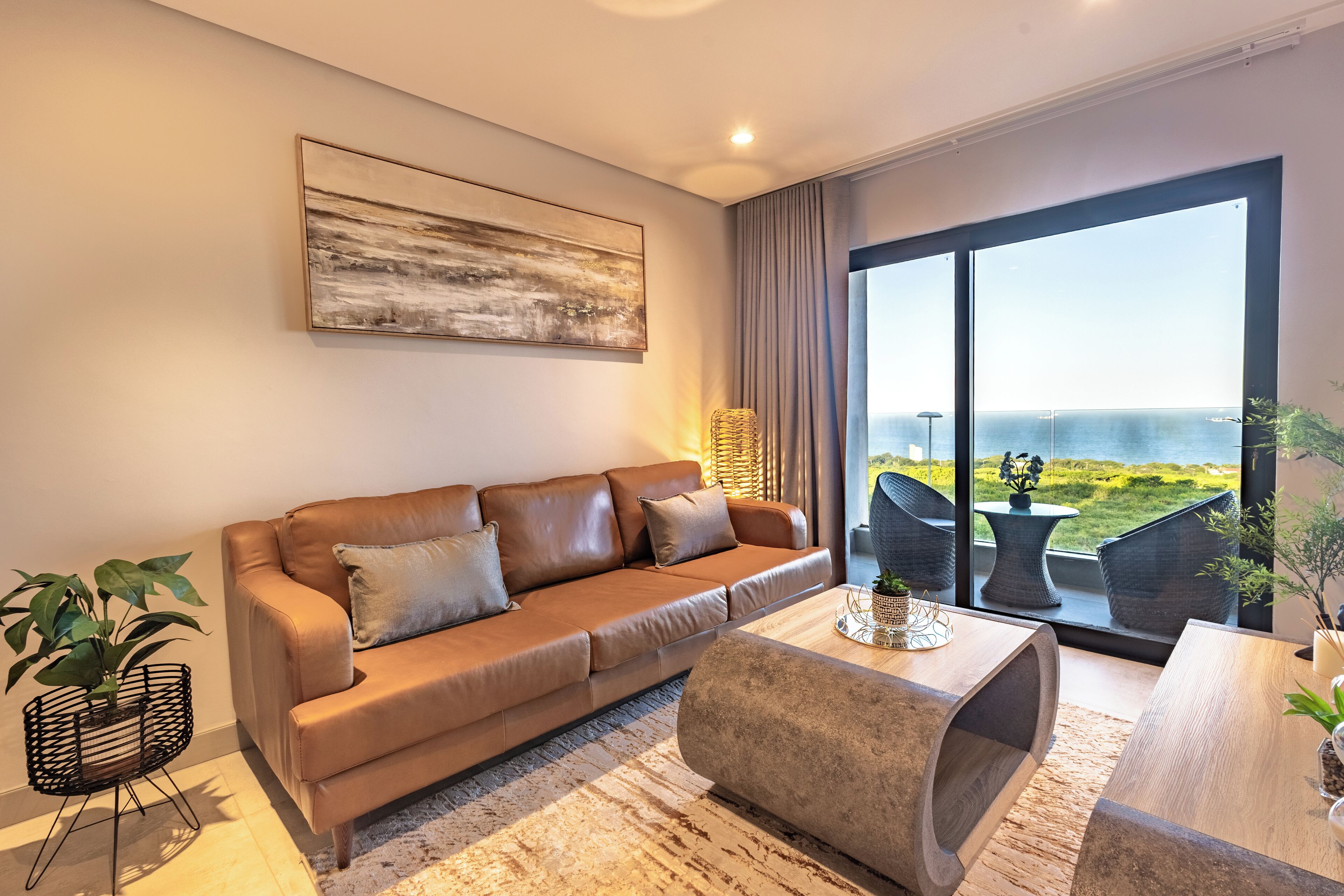 Urban Elegance , Umhlanga 1 Bdr, Ocean Views - Durban North