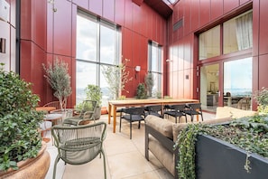 Interior - The Eades Store Projects 1 Bed (London)