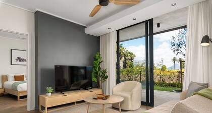 Century City Luxury | Garden and Table Mountain View
