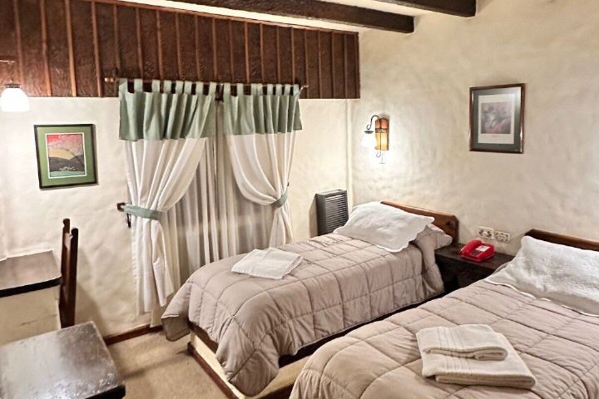 Standard Double or Twin Room, City View | Wi-fi percuma 