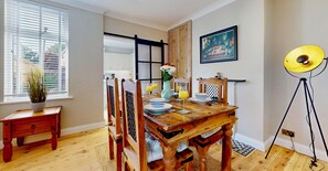 Dining - Beautifully Restored 3 bed Semi Detached Victorian House With Garden (Royal Tunbridge Wells)