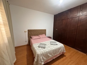 Villa Deluxe | Strykjärn/strykbräda och gratis wi-fi