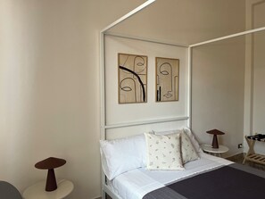 2 室のベッドルーム、アイロン / アイロン台、WiFi、ベッドシーツ