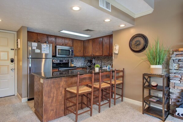 Fridge, microwave, oven, stovetop - Mountain VIEWS | 2B Condo w/ Pool & Hot Tub Access (Gatlinburg)