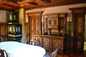 تناول الطعام