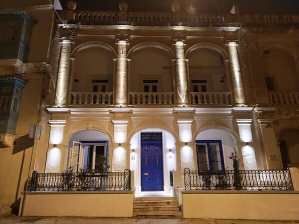 Exterior detail - Alba (Sliema)