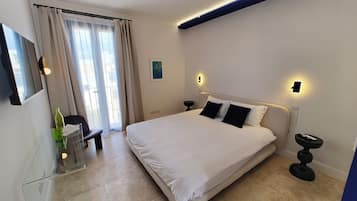 Deluxe Suite, City View