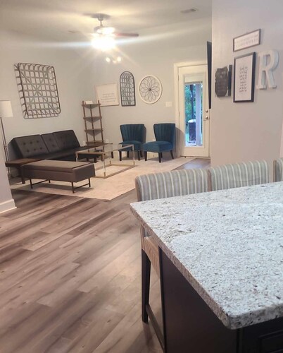 Comfortable Stay in a Peaceful Humble Neighborhood