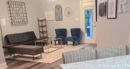 Comfortable Stay in a Peaceful Humble Neighborhood