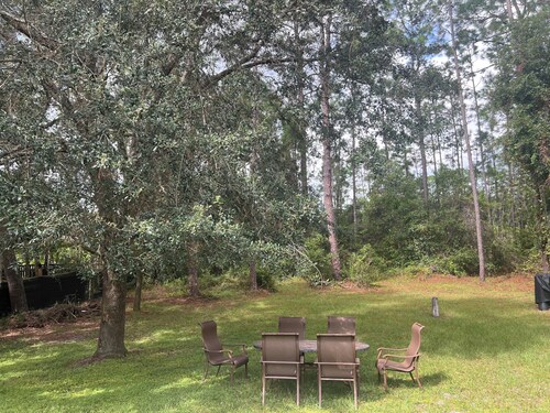 3-bedroom house in charming DeLand with AC