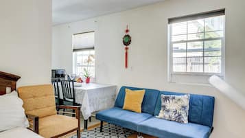 House (0 Bedroom) | Interior