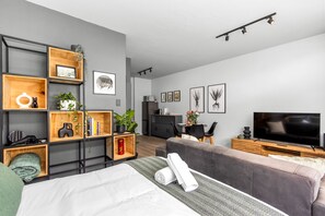 Apartment (0 Bedroom) | Interior