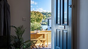 Interior - Glanafon - sleeps 4 guests in 2 bedrooms (Menai Bridge)