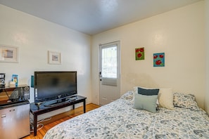 Apartment (0 Bedroom) | Interior