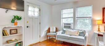 Cozy Studio in Heart of OKC Plaza District!