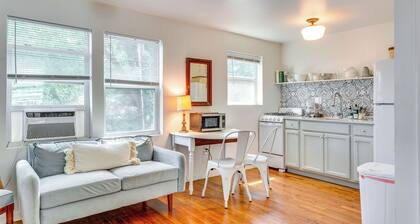 Cozy Studio in Heart of OKC Plaza District!