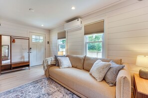 House (0 Bedroom) | Interior - Tiny Home w/ Deck: Close to MSU Campus (Lansing)