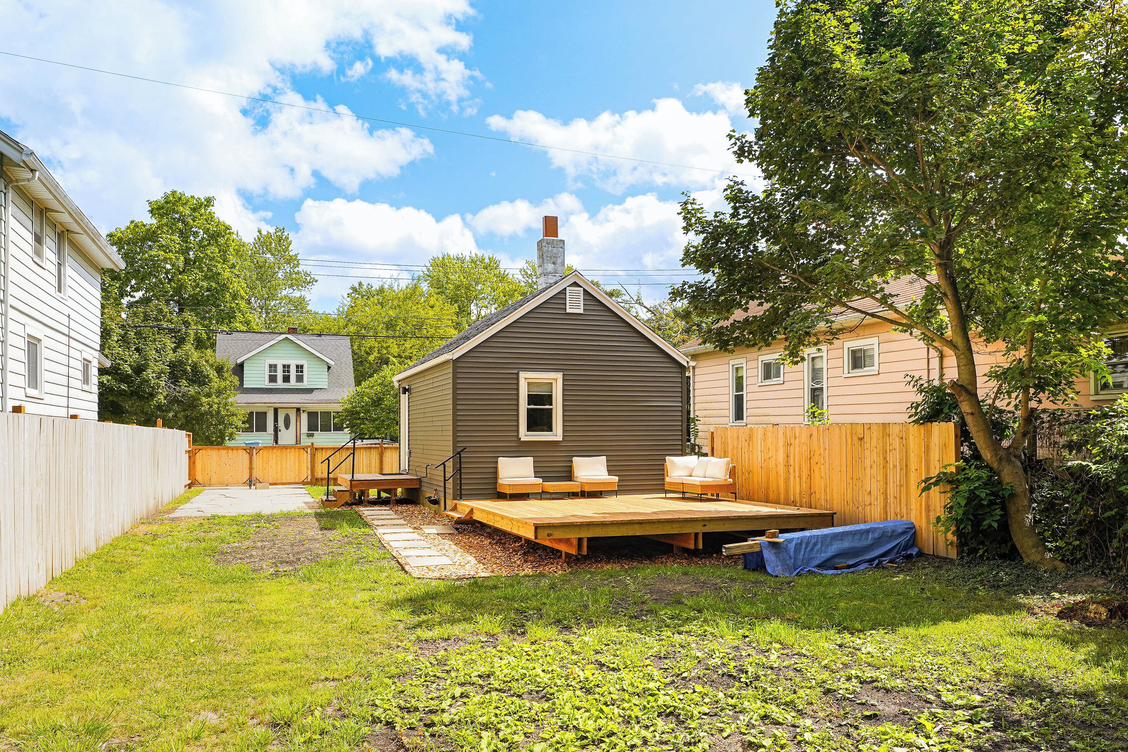 Rumah (0 Bedroom) | Interior