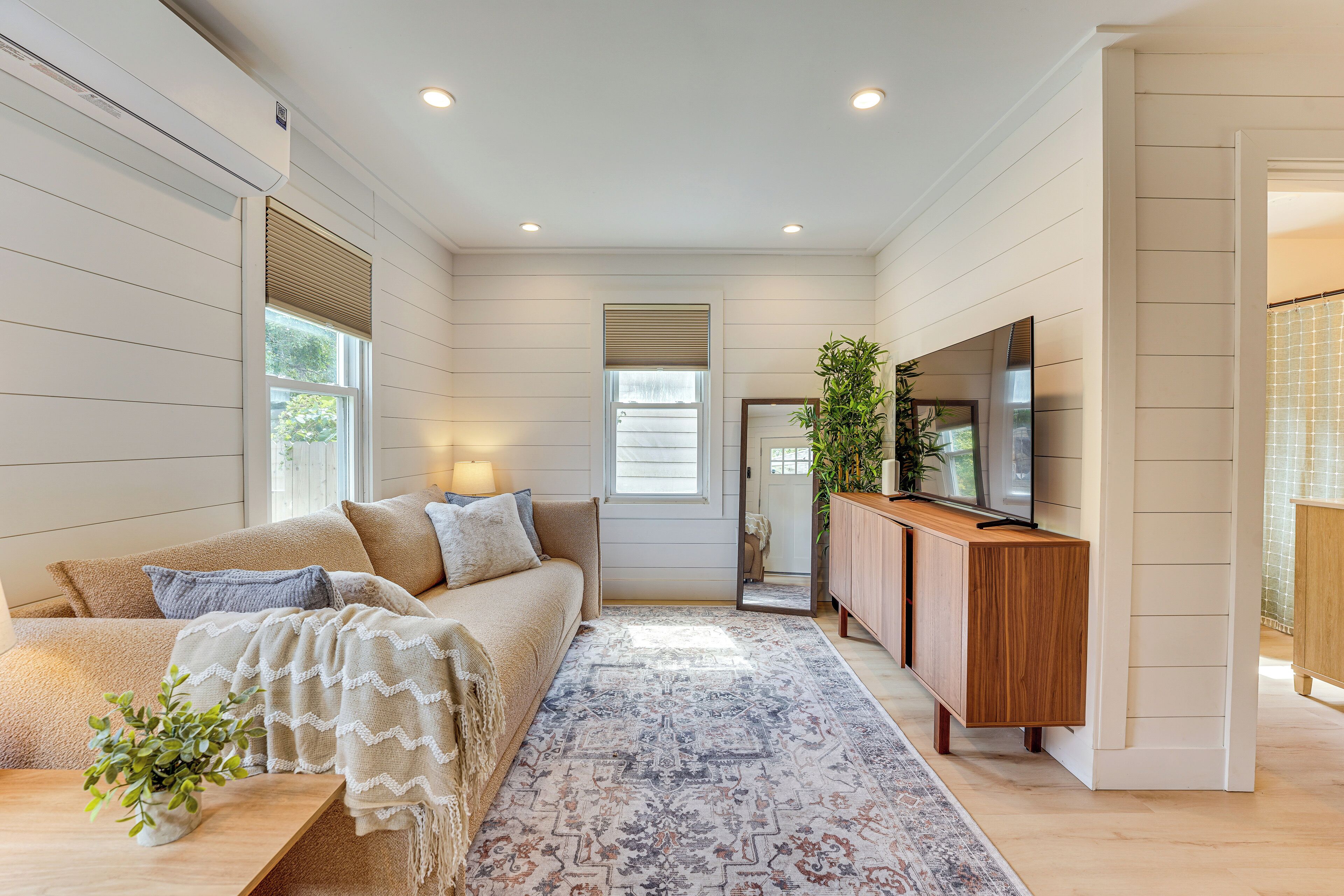 House (0 Bedroom) | Interior